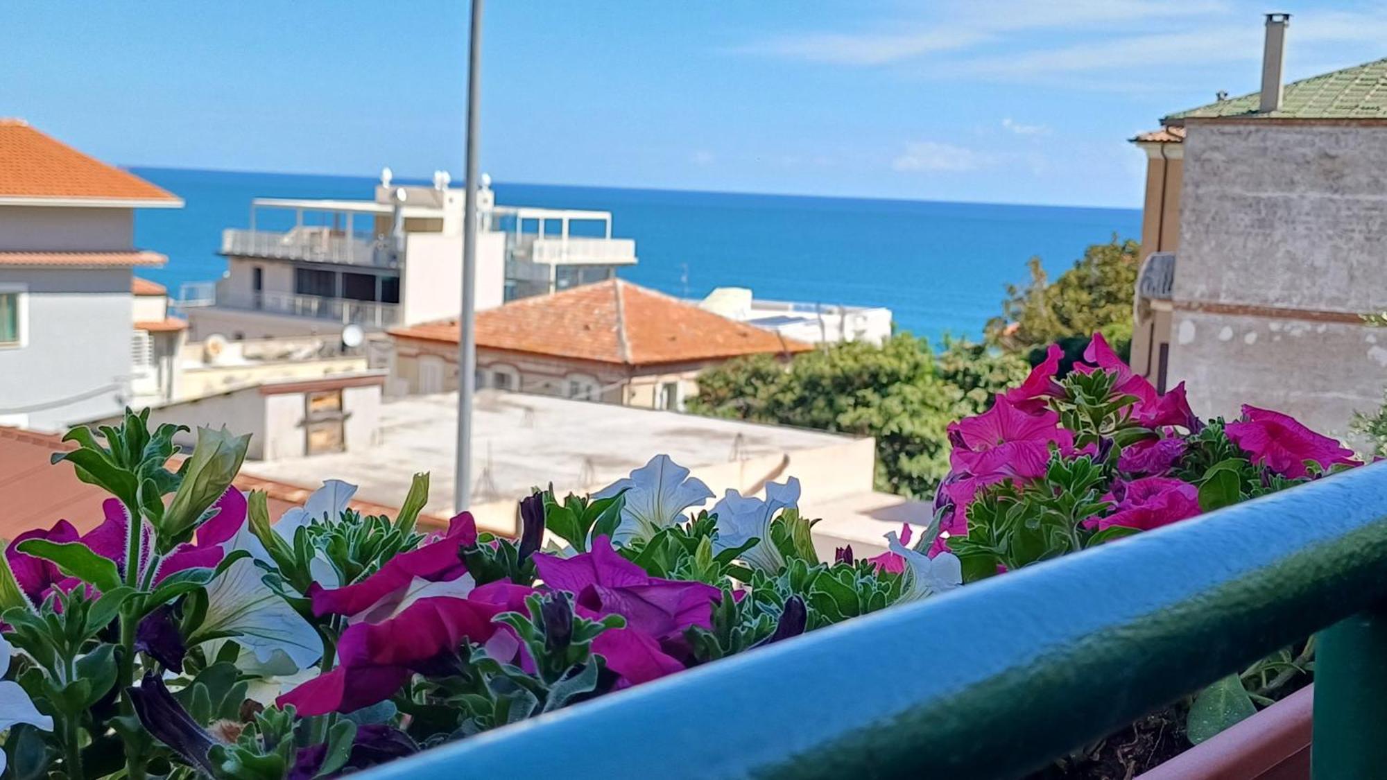 La Casa Del Sole Apartment San Vito Chietino Bagian luar foto
